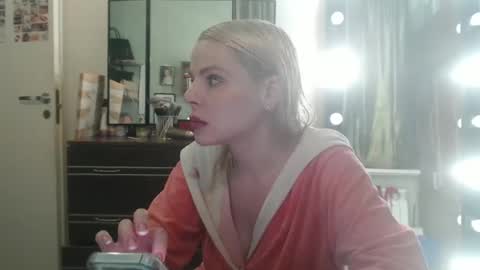 Snapshot of nadyagt chatting on 8, 5, 2026 nadyagt online show from 8, 5, 2026