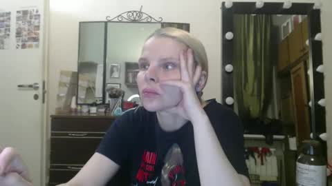 Snapshot of nadyagt chatting on 13, 5, 2026 nadyagt online show from 13, 5, 2026