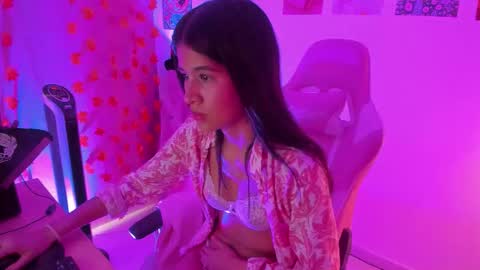 Nahara Soler online show from 3, 11, 2025