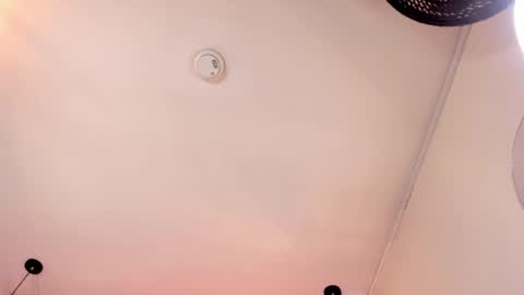 Snapshot of nahia_low chatting on 3, 2, 2025  Valeria  online show from 3, 2, 2025