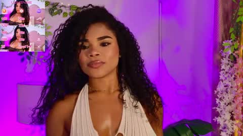 Snapshot of nahiarareina chatting on 8, 4, 2026 NahiaraReina online show from 8, 4, 2026