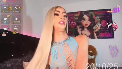 NahiaVictoria  online show from 20, 10, 2025