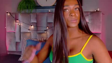 Snapshot of nahomicampbell_ chatting on 6, 2, 2026 VICTORIA online show from 6, 2, 2026