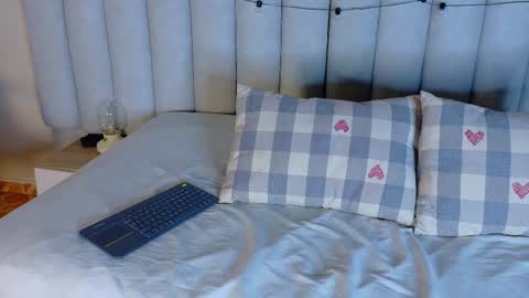 Snapshot of nahomicampbell_ chatting on 2, 3, 2026 VICTORIA online show from 2, 3, 2026