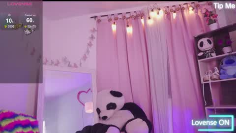 nahomy 2308 online show from 17, 6, 2026