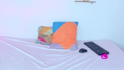 nahomy_james25 online show from 21, 1, 2025