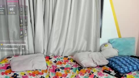 Nahomy online show from 4, 12, 2024