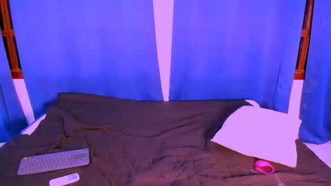 Snapshot of nahomy_ryans chatting on 25, 10, 2025 Nahomy online show from 25, 10, 2025