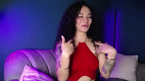 Snapshot of naia_xo chatting on 27, 1, 2025 Ana online show from 27, 1, 2025