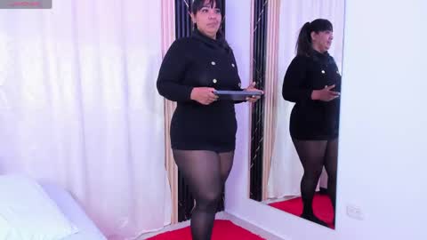 Snapshot of nailha1 chatting on 20, 5, 2026 Nailha online show from 20, 5, 2026