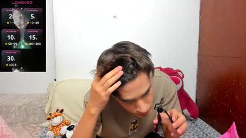 Snapshot of naim_theking chatting on 10, 2, 2026 N A I M T H E K I N G online show from 10, 2, 2026