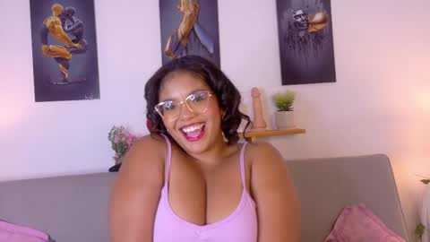 nairagold_ online show from 23, 4, 2026