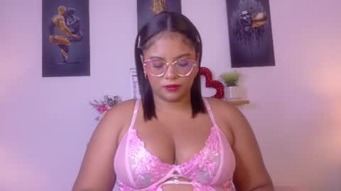 Snapshot of nairagold_ chatting on 18, 6, 2026 nairagold_ online show from 18, 6, 2026