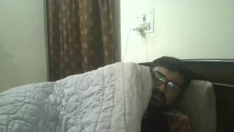 Snapshot of nairanandu28 chatting on 20, 12, 2025 NAIRANANDU28 online show from 20, 12, 2025