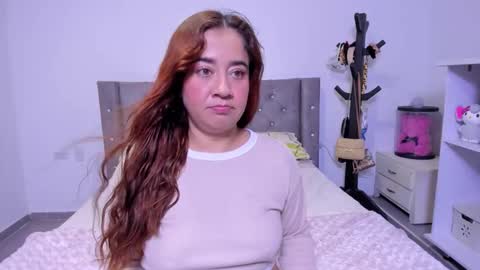 Natalia Flores online show from 13, 2, 2026