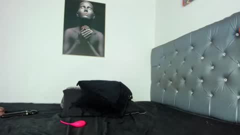 NAJAYLAINDEPENDENT MODEL online show from 18, 4, 2026