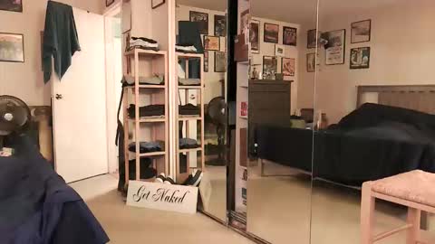 nakedmonkey online show from 8, 3, 2026