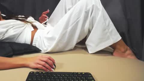 Snapshot of name666999 chatting on 10, 10, 2025 Lady online show from 10, 10, 2025