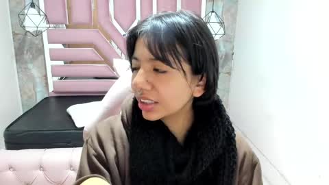 nami_usagi online show from 17, 1, 2025