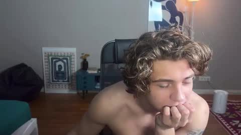 Snapshot of namiraaxel chatting on 18, 1, 2025 Georges online show from 18, 1, 2025