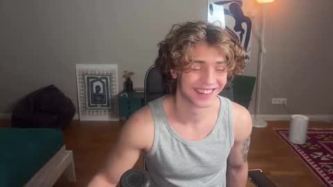 Snapshot of namiraaxel chatting on 21, 1, 2025 Georges online show from 21, 1, 2025