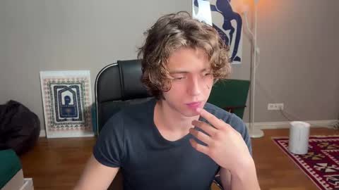 Snapshot of namiraaxel chatting on 23, 1, 2025 Georges online show from 23, 1, 2025