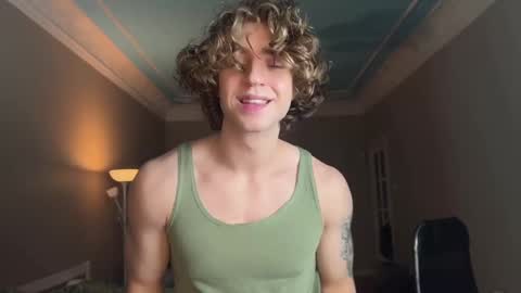 Snapshot of namiraaxel chatting on 18, 2, 2025 Georges online show from 18, 2, 2025