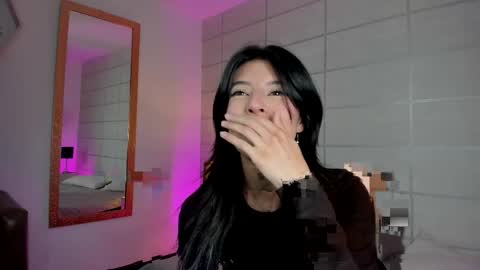 Nana  online show from 17, 4, 2026