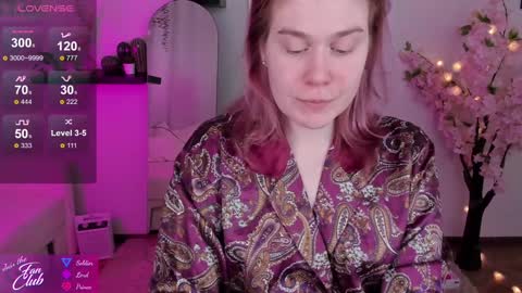 Snapshot of nancy_sun_ chatting on 17, 12, 2024 Nancy online show from 17, 12, 2024