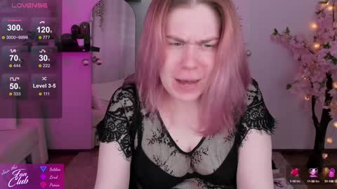 Snapshot of nancy_sun_ chatting on 18, 12, 2024 Nancy online show from 18, 12, 2024