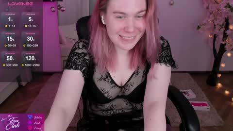 Snapshot of nancy_sun_ chatting on 18, 12, 2024 Nancy online show from 18, 12, 2024