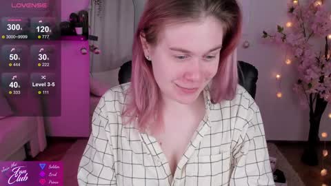 Snapshot of nancy_sun_ chatting on 19, 12, 2024 Nancy online show from 19, 12, 2024