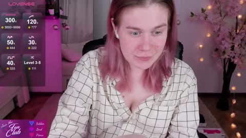 Snapshot of nancy_sun_ chatting on 19, 12, 2024 Nancy online show from 19, 12, 2024