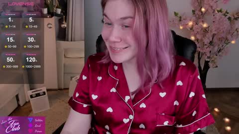 Snapshot of nancy_sun_ chatting on 12, 1, 2025 Nancy online show from 12, 1, 2025