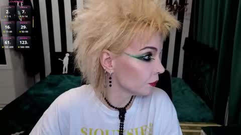 Nancy online show from 9, 11, 2025