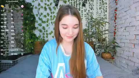 Luna online show from 19, 2, 2025