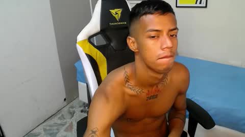 nando_col online show from 20, 10, 2025