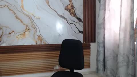 Snapshot of nanis_milf chatting on 22, 10, 2025 nanis online show from 22, 10, 2025