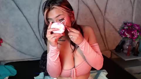 nany_pretty online show from 15, 12, 2024