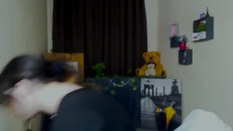 Snapshot of naom_my chatting on 5, 1, 2025 Naomy online show from 5, 1, 2025