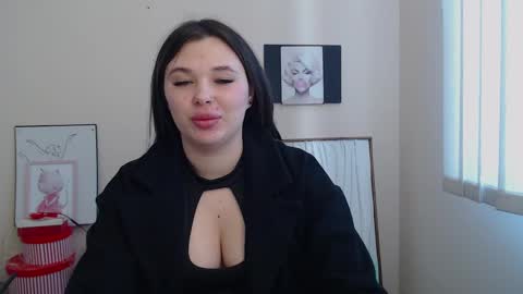 Snapshot of naom_my chatting on 8, 1, 2025 Naomy online show from 8, 1, 2025