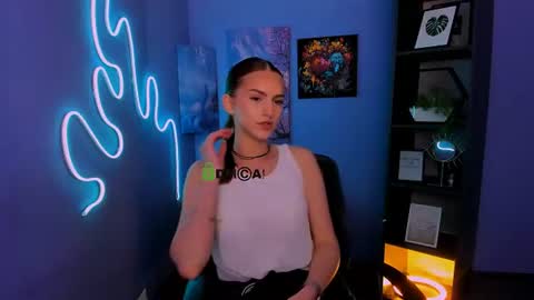 Snapshot of naomi_perl chatting on 11, 6, 2026 Naomi online show from 11, 6, 2026