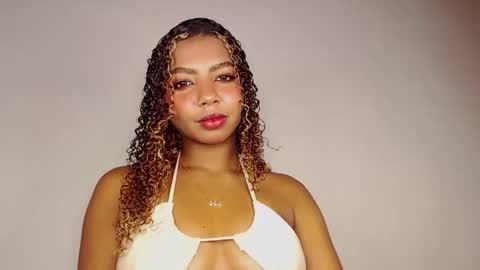 mara Jos online show from 15, 9, 2025