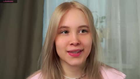 Angel online show from 28, 3, 2026