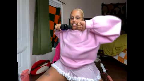 Snapshot of naomigiirl6 chatting on 23, 12, 2024 Naomigiirl6 online show from 23, 12, 2024