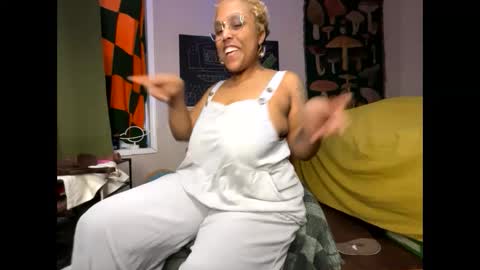 Snapshot of naomigiirl6 chatting on 24, 1, 2025 Naomigiirl6 online show from 24, 1, 2025