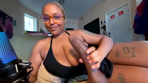Snapshot of naomigiirl6 chatting on 23, 2, 2025 Naomigiirl6 online show from 23, 2, 2025