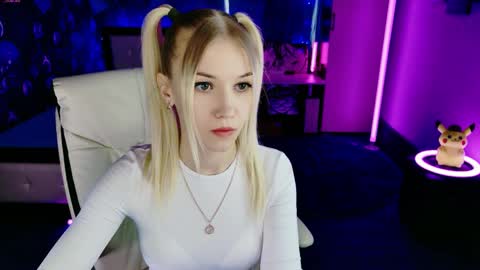 naomihita online show from 28, 3, 2026