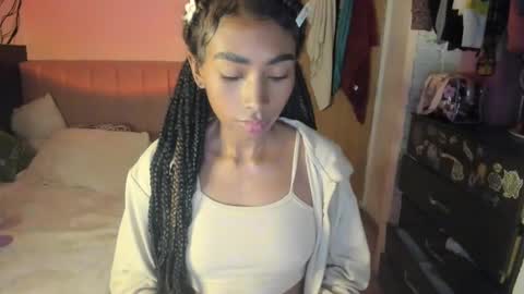 Naomii online show from 13, 1, 2025