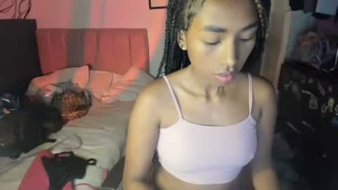 Naomii online show from 18, 1, 2025